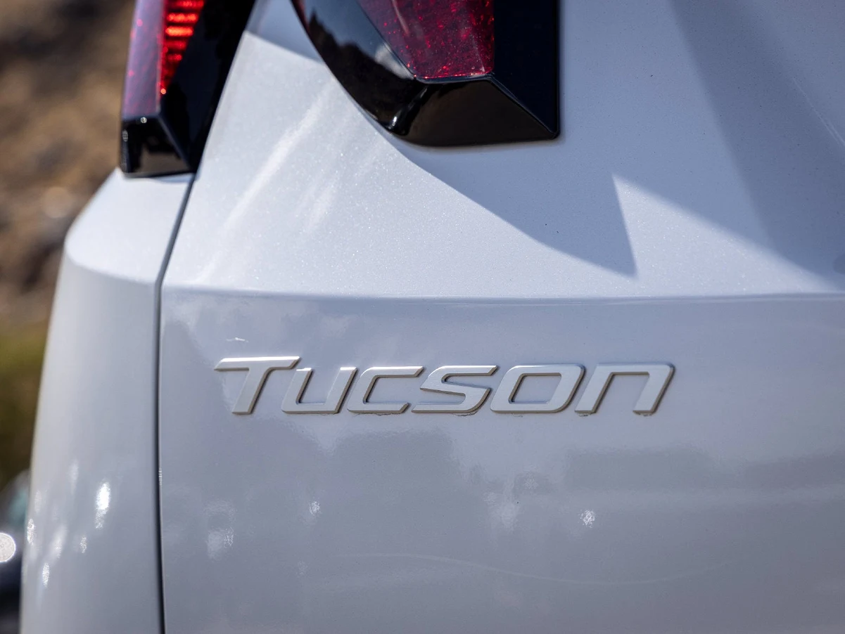2026 Hyundai Tucson Hybrid SE (2025 Update), 10/24
