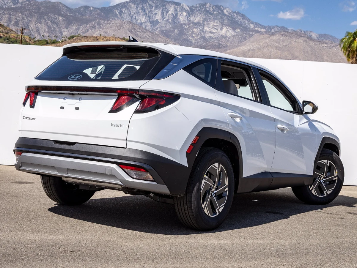 2026 Hyundai Tucson Hybrid SE (2025 Update), 12/24