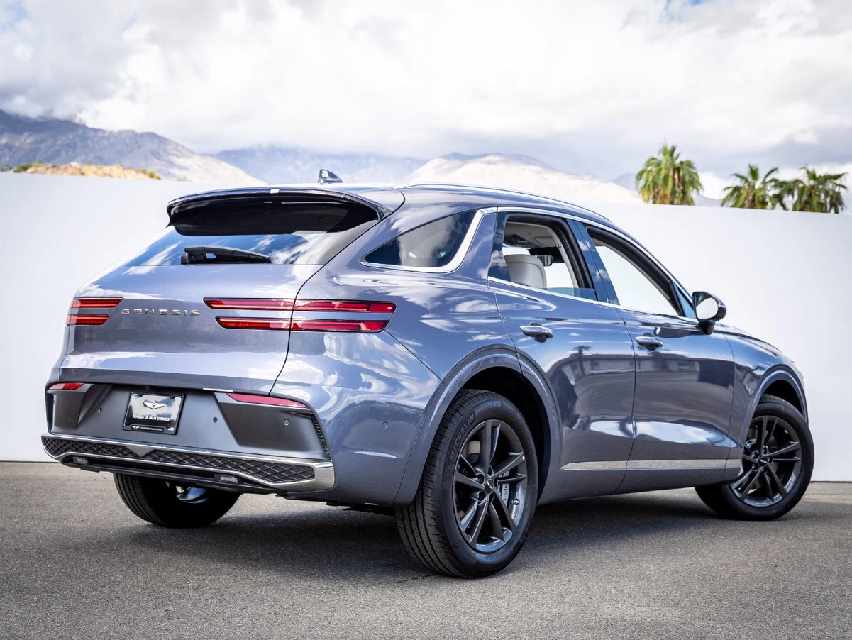 2027 Genesis GV70 2.5T Advanced (2024 Update), 12/27