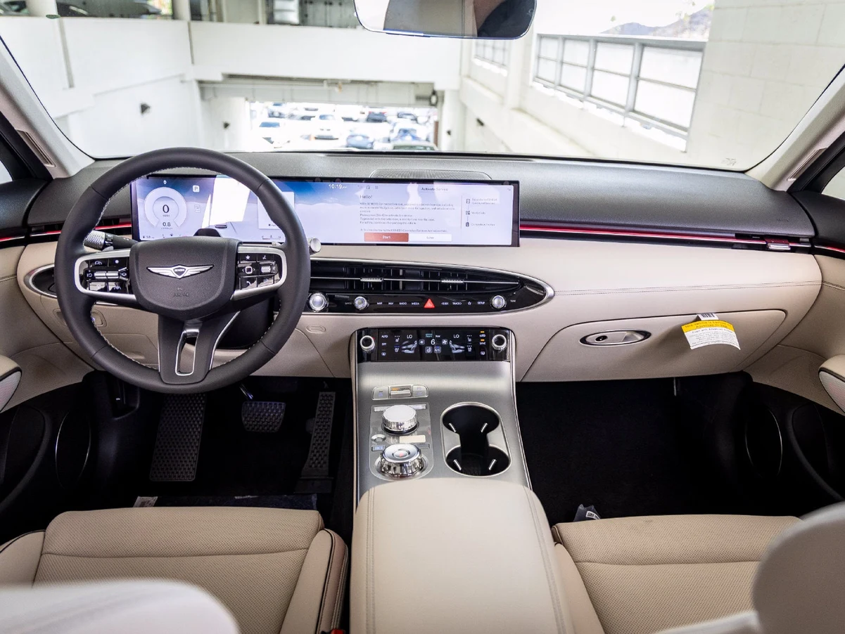 2027 Genesis GV70 2.5T Advanced (2024 Update), 19/27