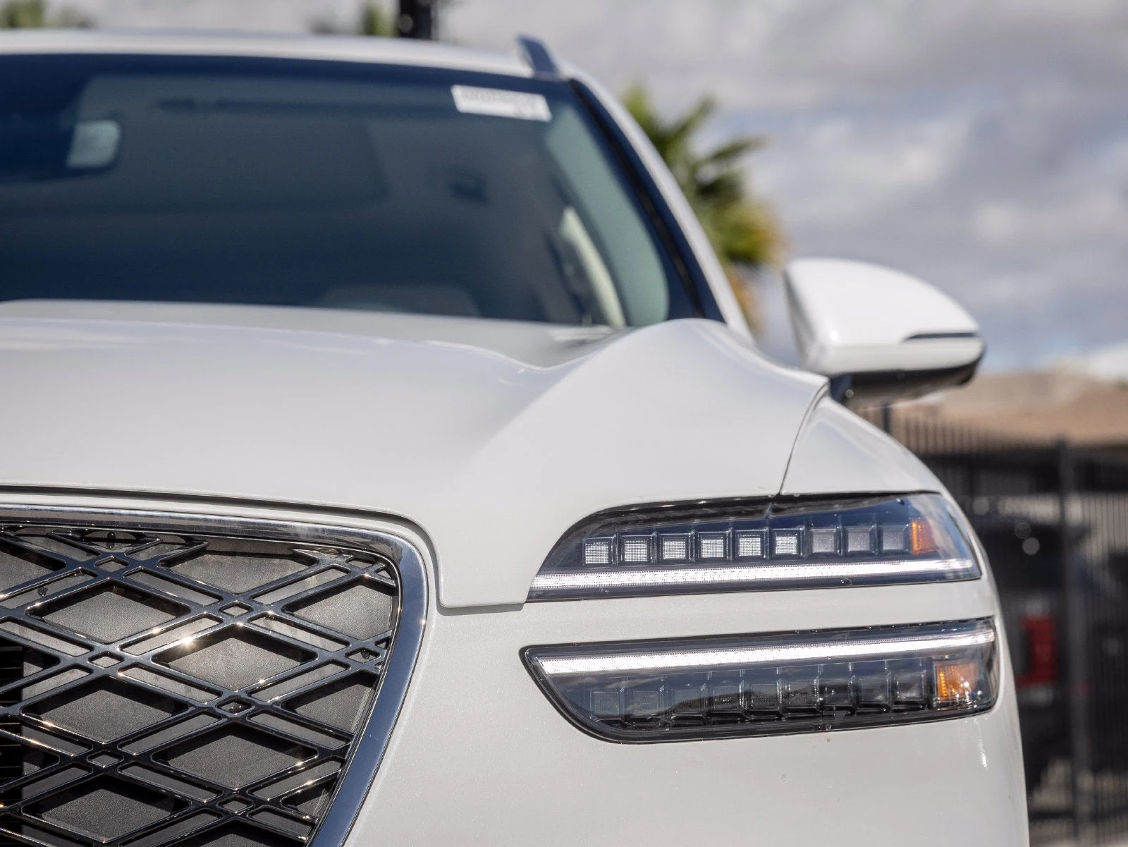 2027 Genesis GV70 2.5T Advanced (2024 Update), 5/30
