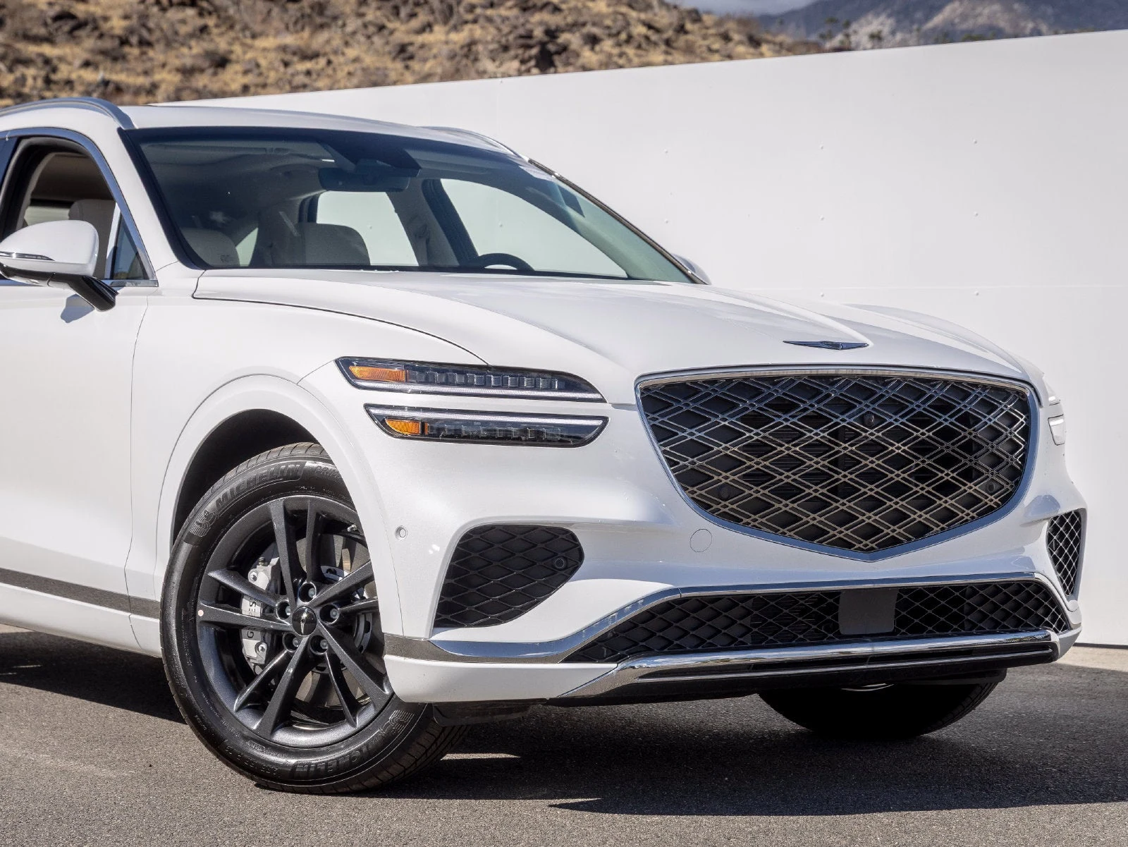 2027 Genesis GV70 2.5T Advanced (2024 Update), 8/30