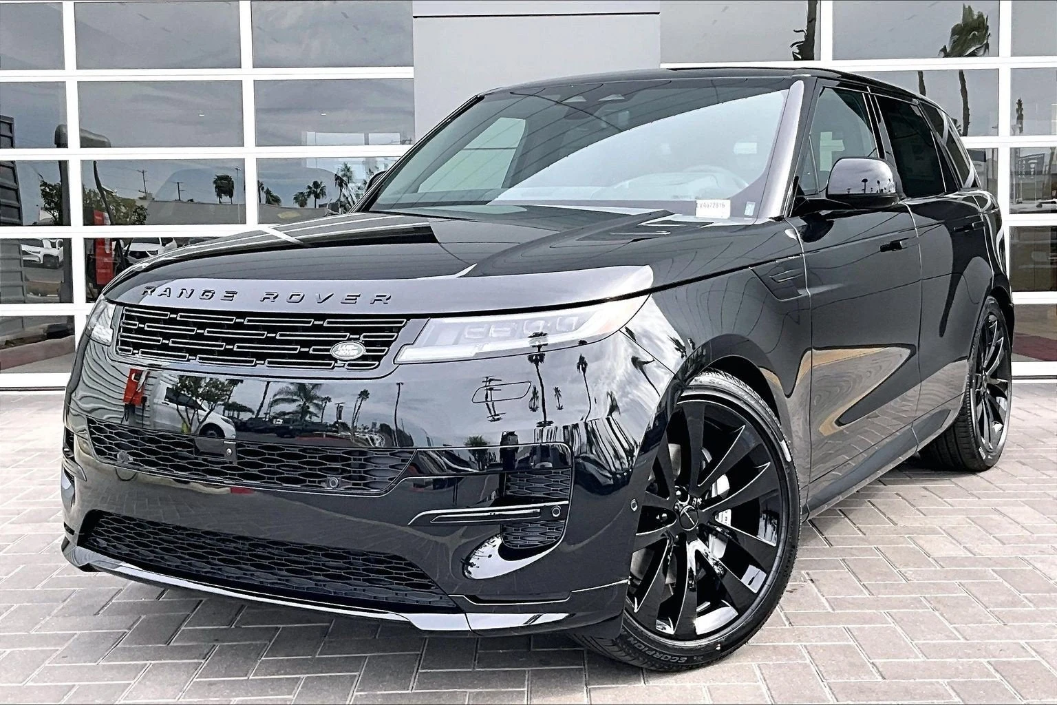 Land Rover Range Rover Sport Dynamic SE (L461) | Indigo Auto Group