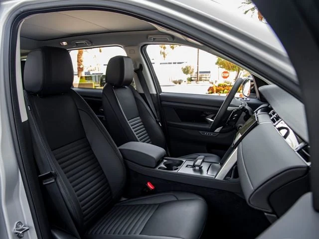 2024 Land Rover Discovery Sport S (L550), 25/30