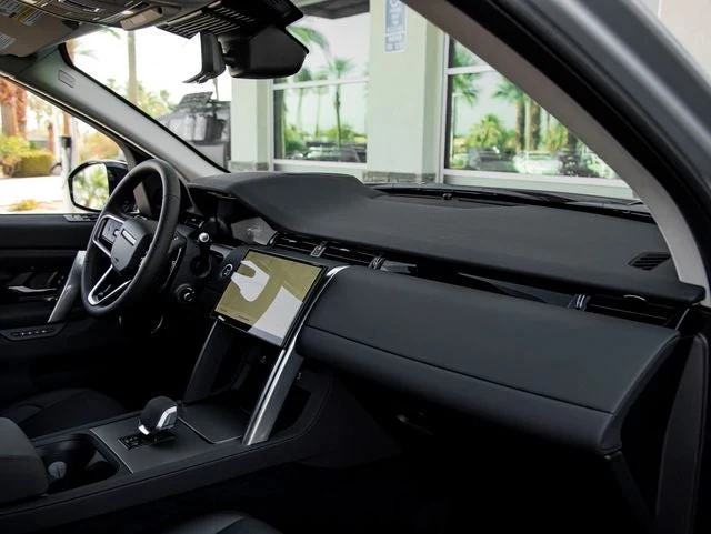 2024 Land Rover Discovery Sport S (L550), 28/30