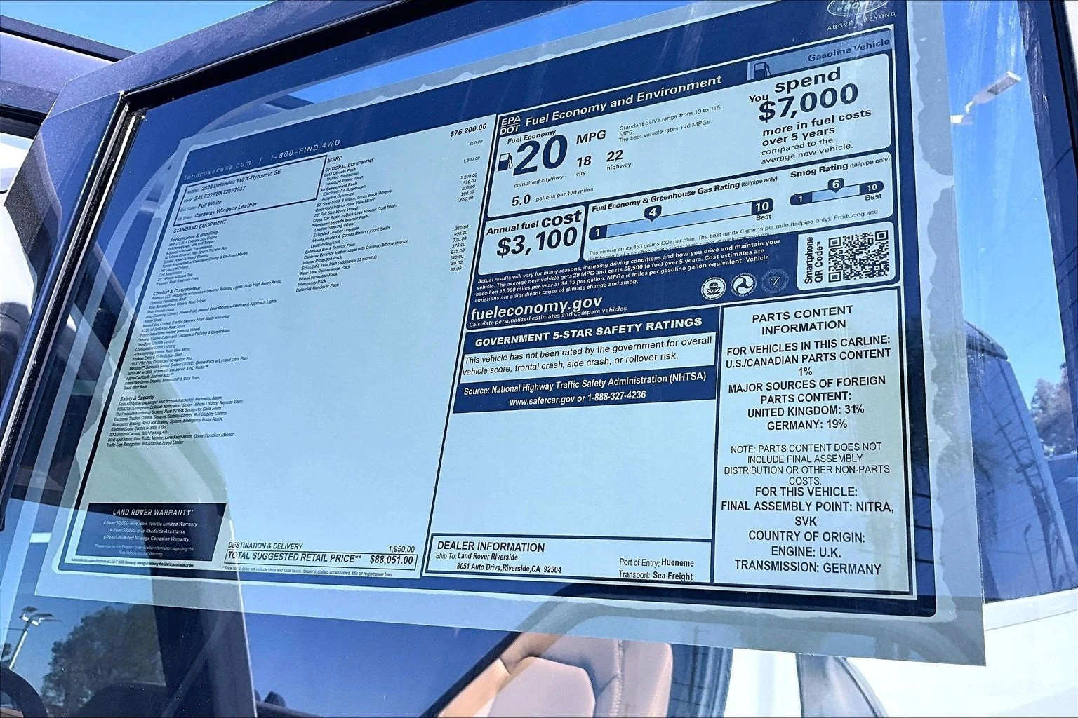 2026 Land Rover Defender 110 X-Dynamic SE (L663), 13/14