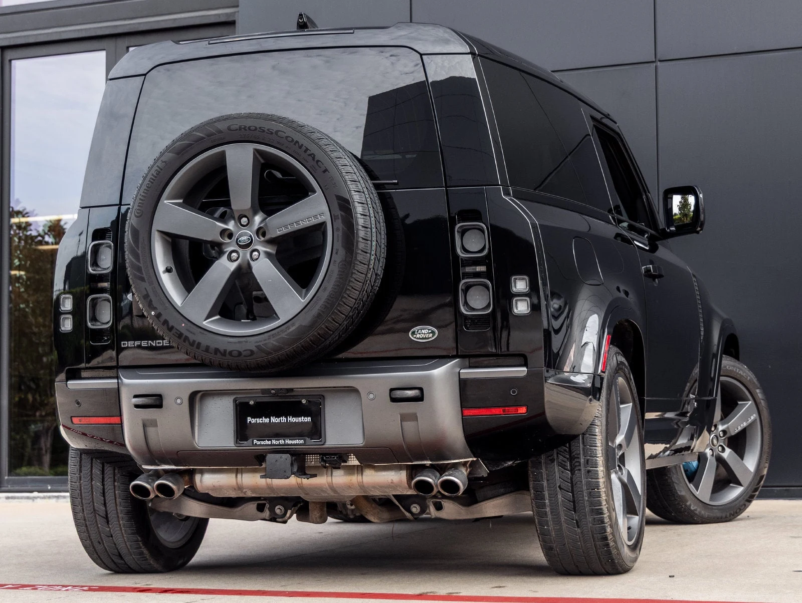 2022 Land Rover Defender 90 V8 (L663), 8/30