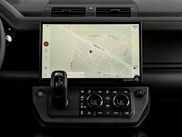 2026 Land Rover Defender OCTA Black, 24/30
