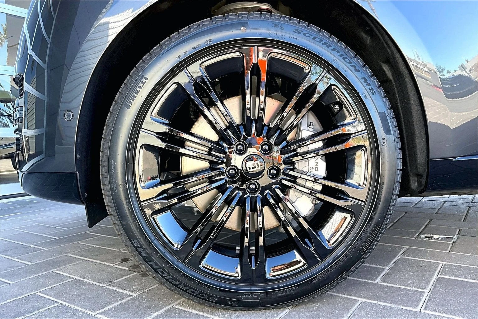 2027 Land Rover Range Rover SE (L460), 12/14