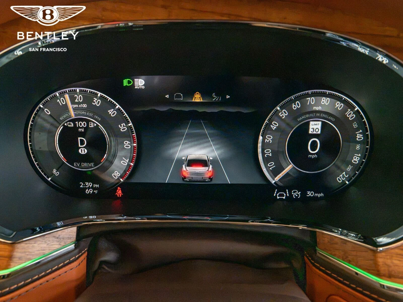 2026 Bentley Flying Spur V8 (4th Generation), 13/30