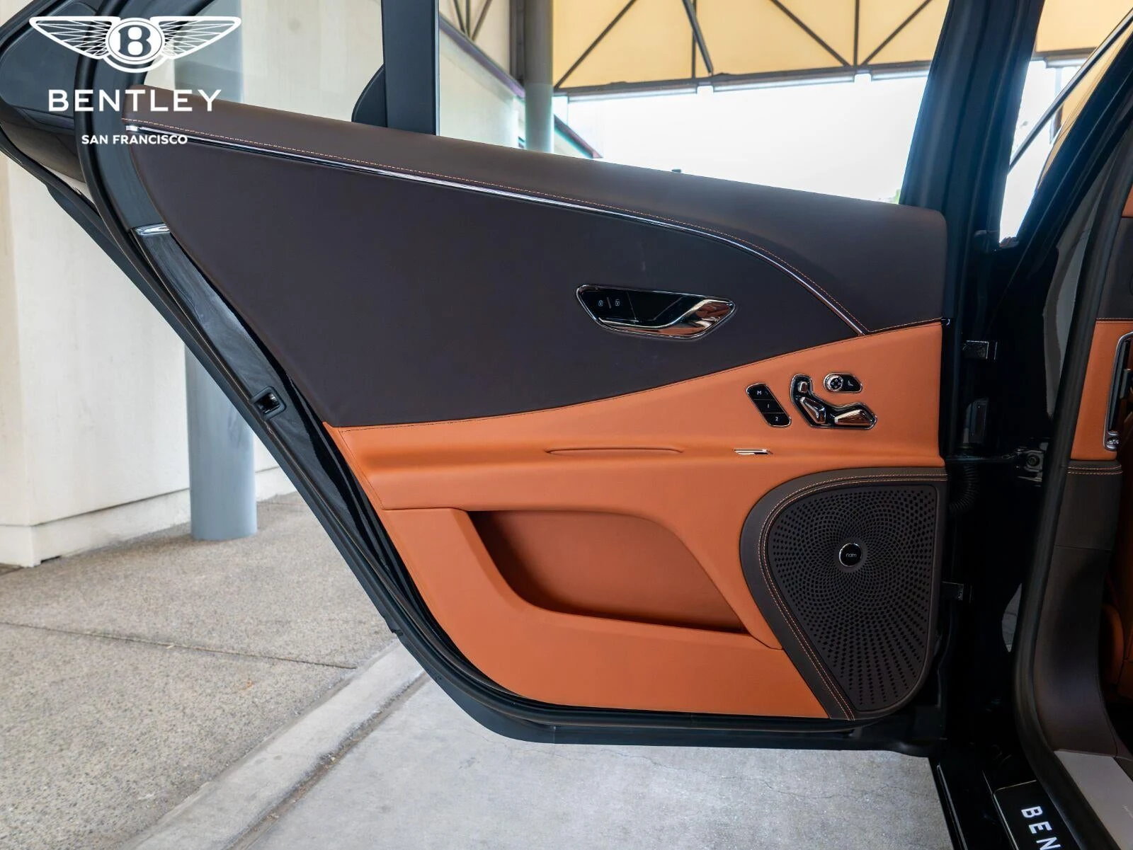 2026 Bentley Flying Spur V8 (4th Generation), 22/30