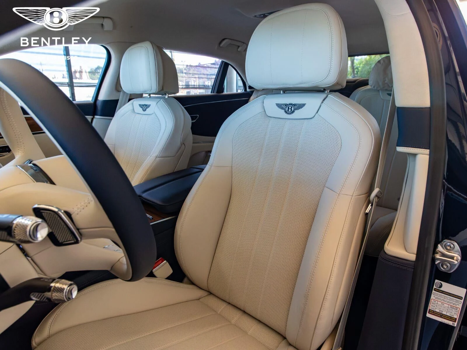 2026 Bentley Flying Spur V8 (4th Generation), 11/30