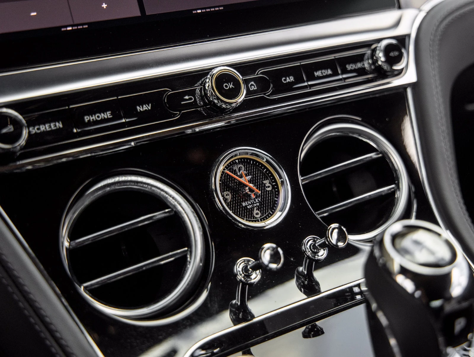 2023 Bentley Continental GTC V8 (3rd Generation), 30/30