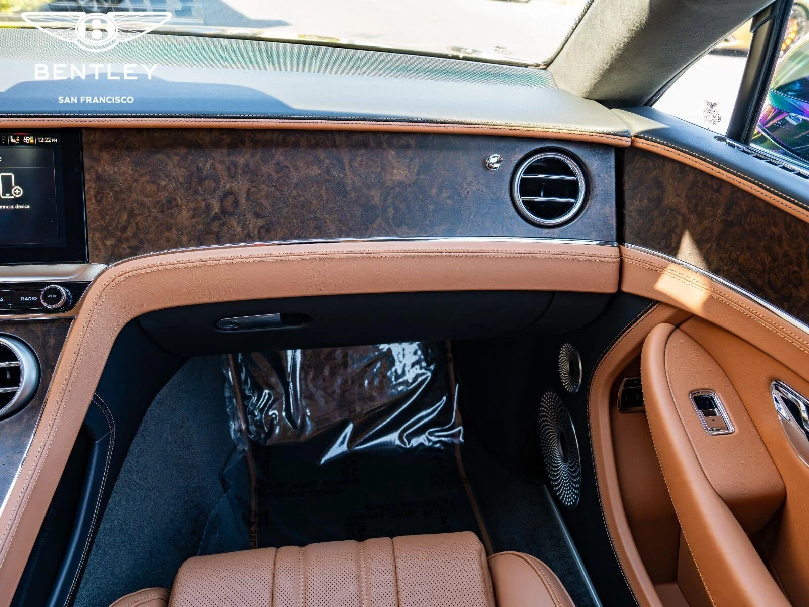 2027 Bentley Continental GTC V8 (3rd Generation), 16/30