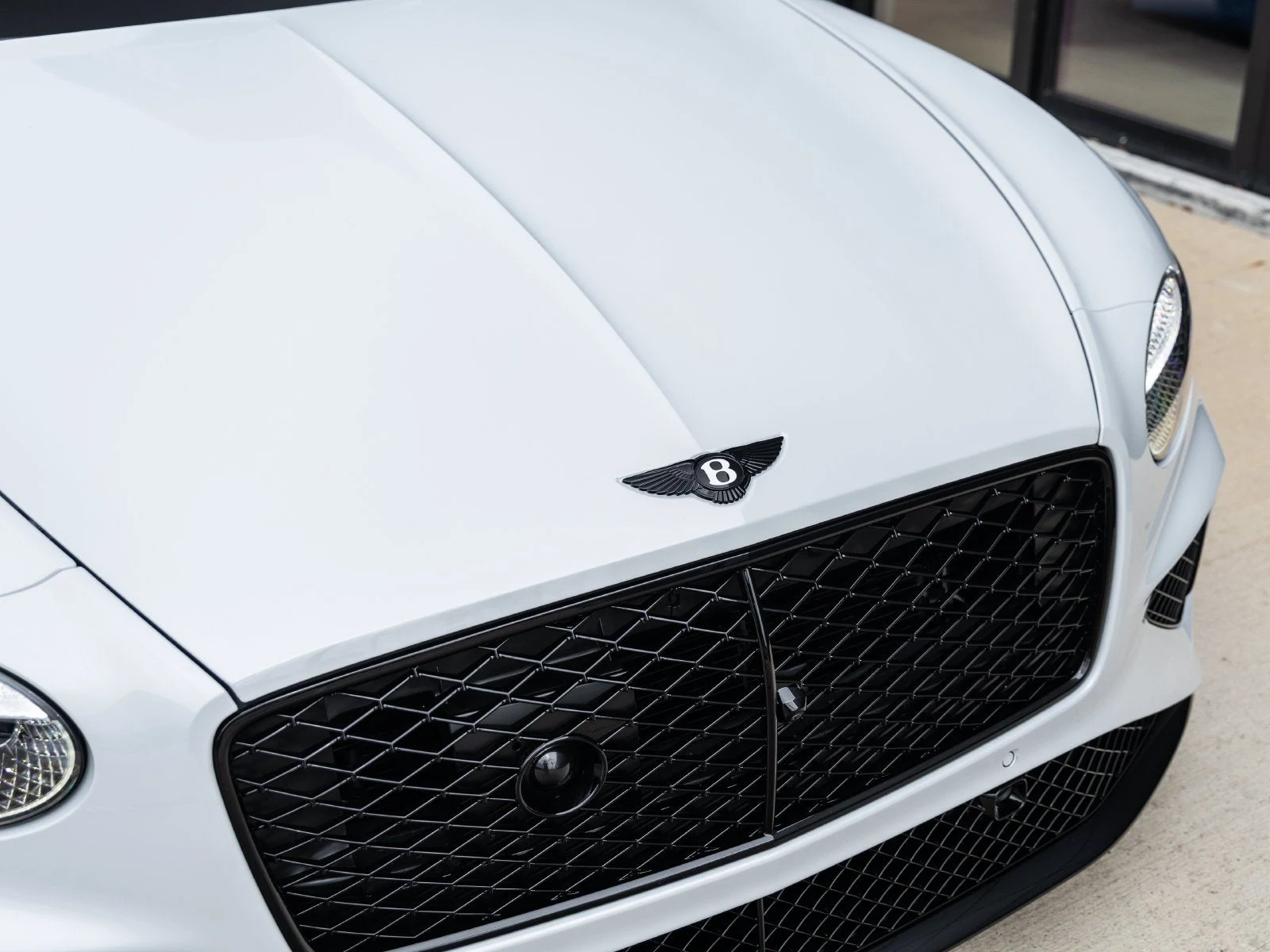 2025 Bentley Continental GTC V8 (3rd Generation), 22/30