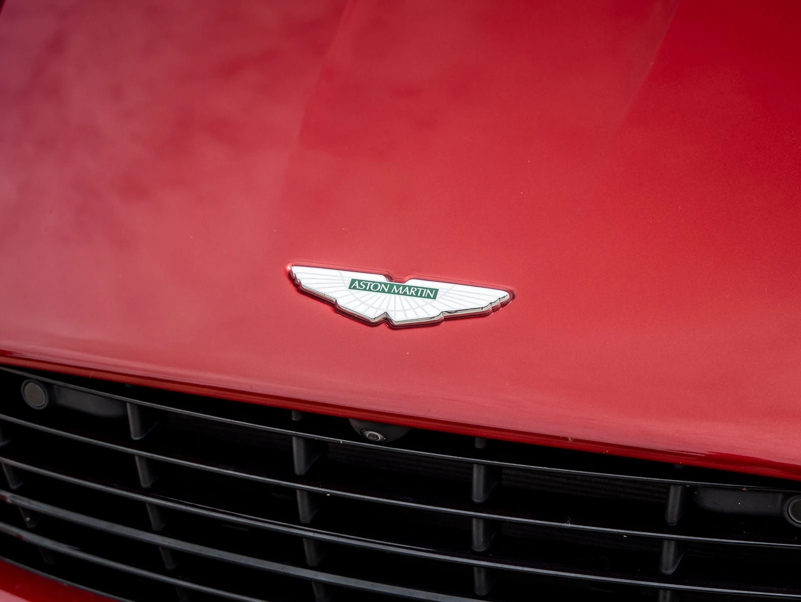 2017 Aston Martin DB11 V12, 17/30