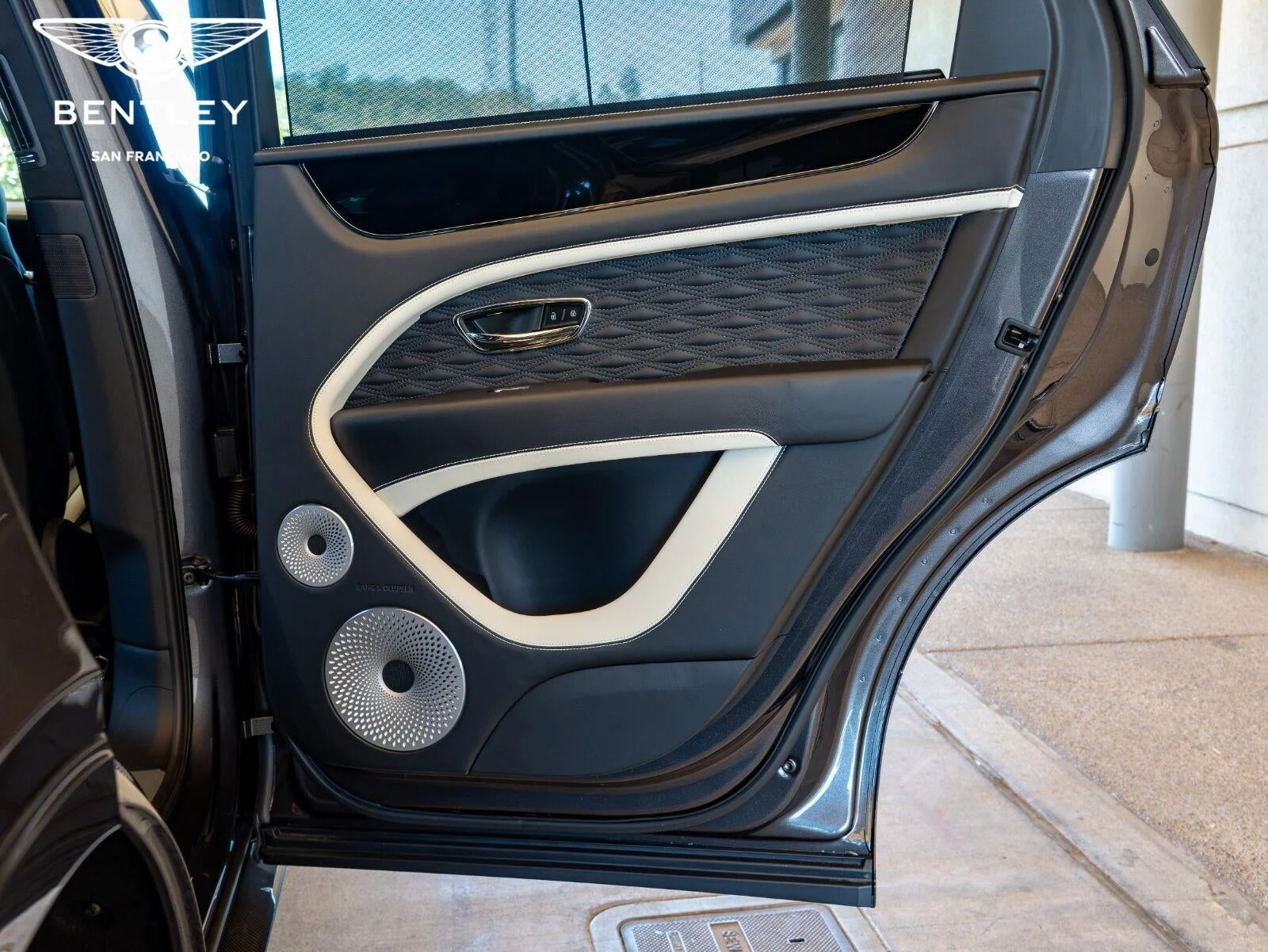 2026 Bentley Bentayga Speed, 23/30