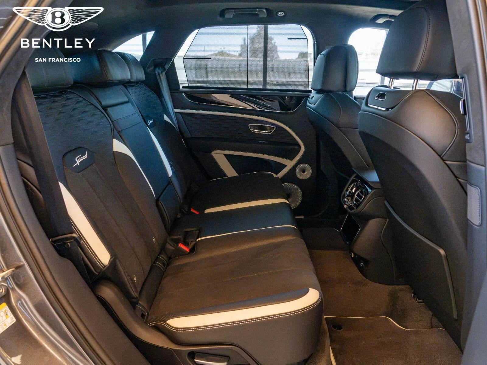 2026 Bentley Bentayga Speed, 24/30