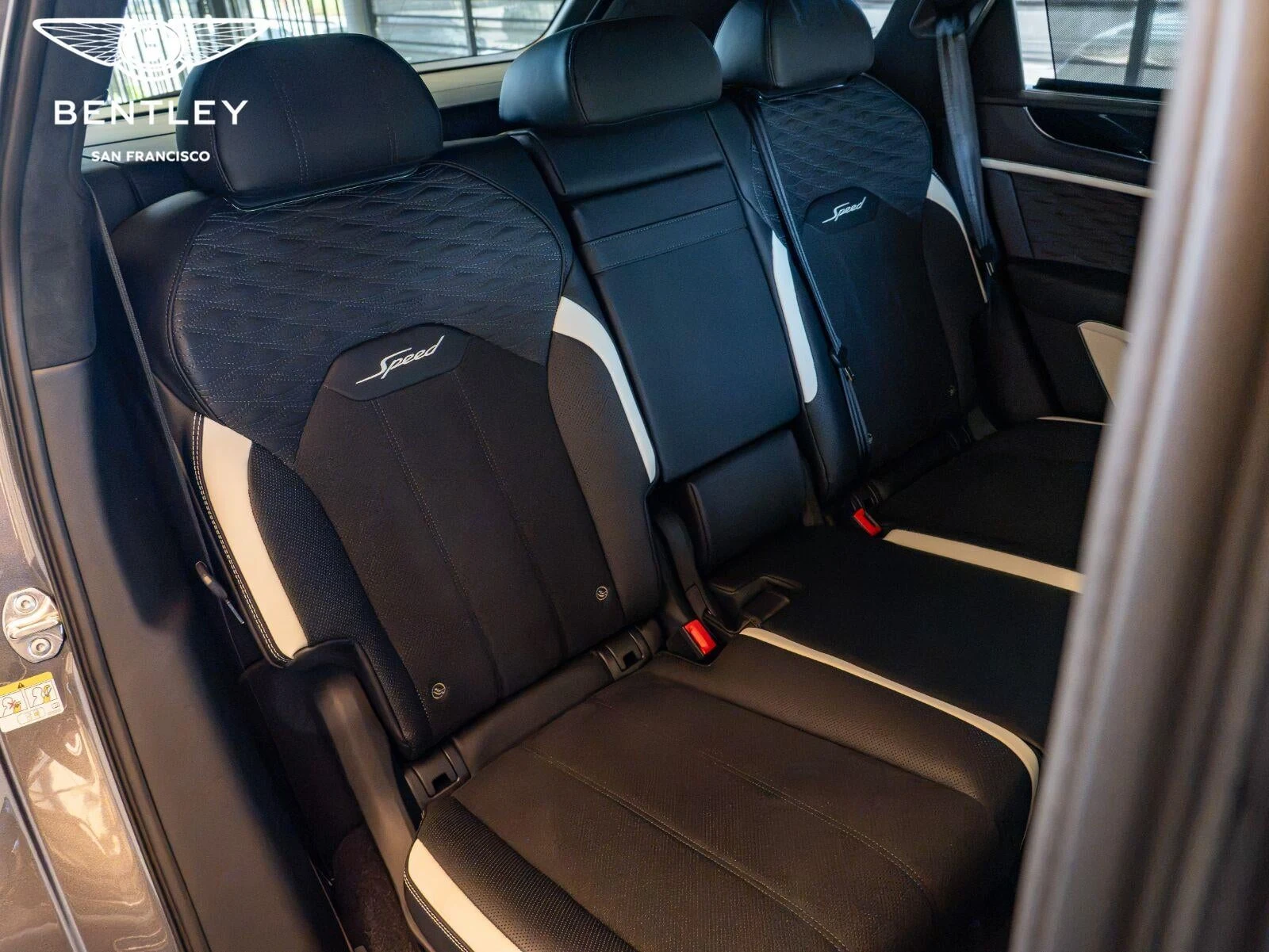 2026 Bentley Bentayga Speed, 25/30