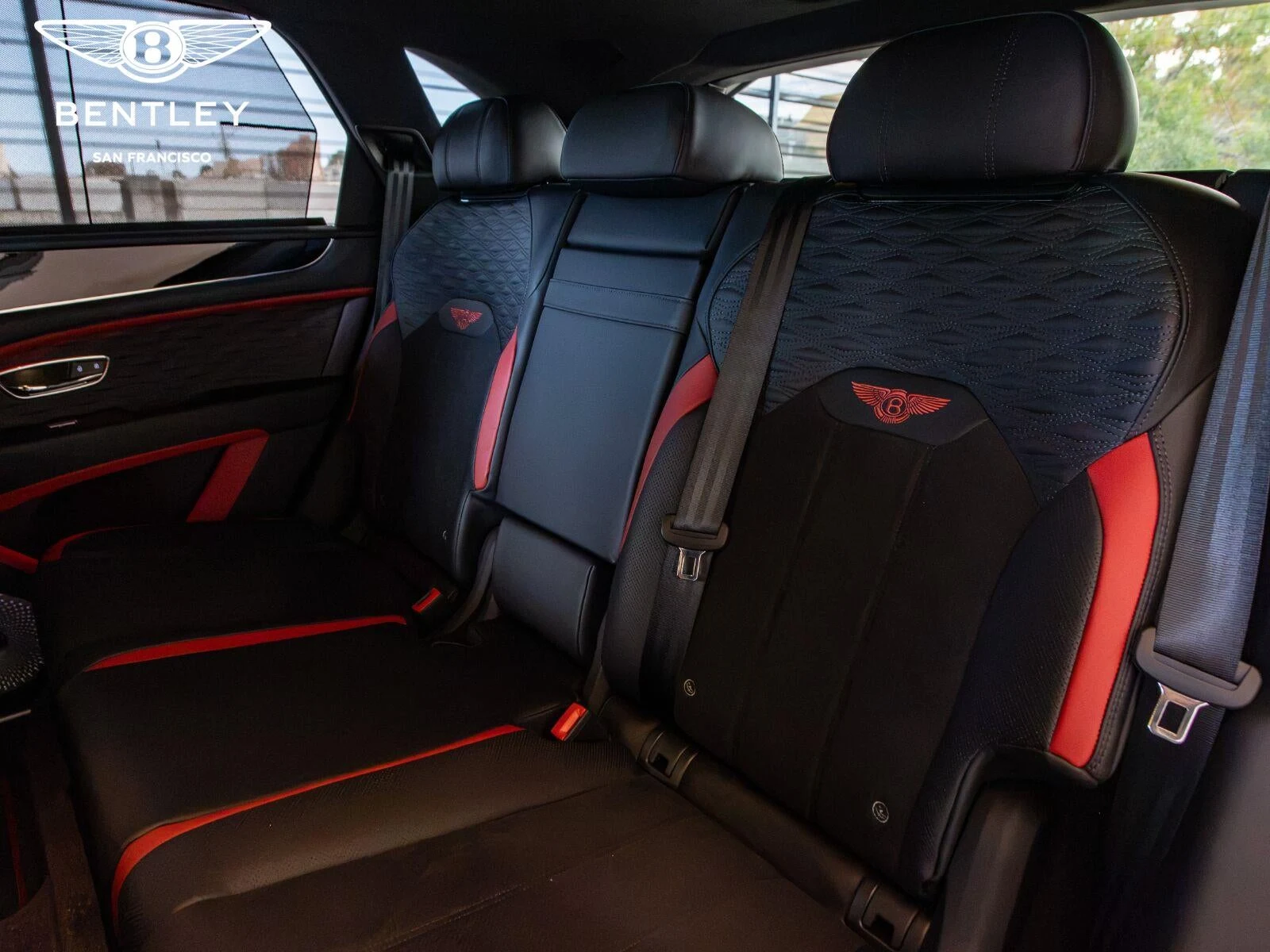 2026 Bentley Bentayga Speed, 24/30