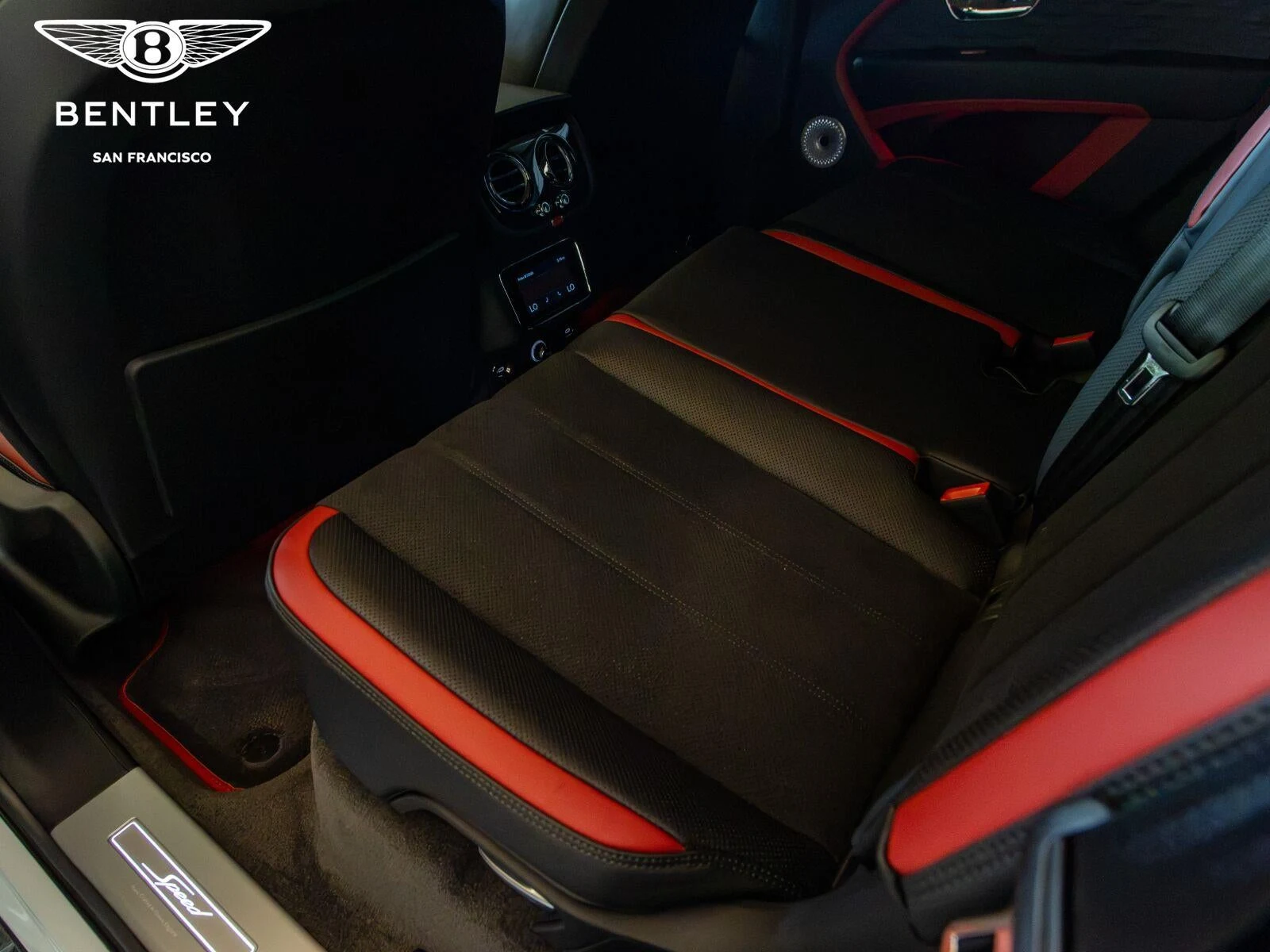 2026 Bentley Bentayga Speed, 25/30