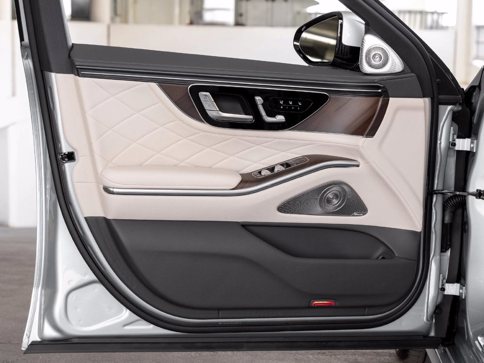2027 Mercedes-Benz S 580 4MATIC (W223), 9/30