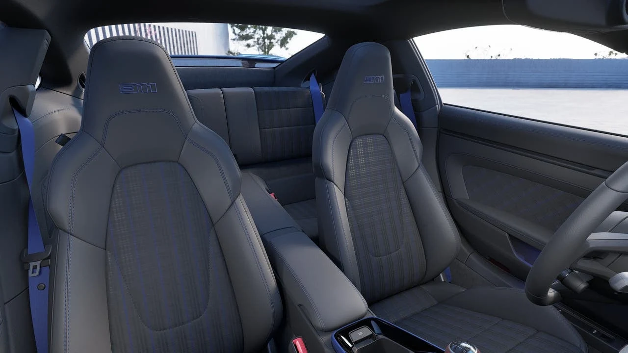 2027 Porsche 911 Carrera T (992.2), 12/14