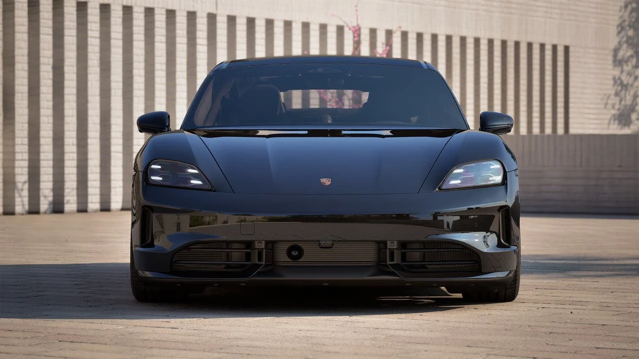2026 Porsche Taycan 4 Black Edition (2025 Update), 8/14