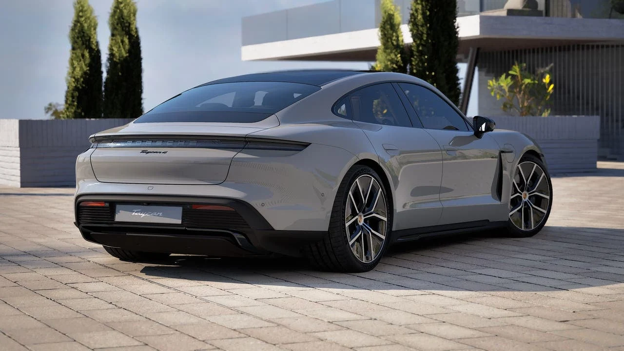 2026 Porsche Taycan 4 Black Edition (2025 Update), 9/14