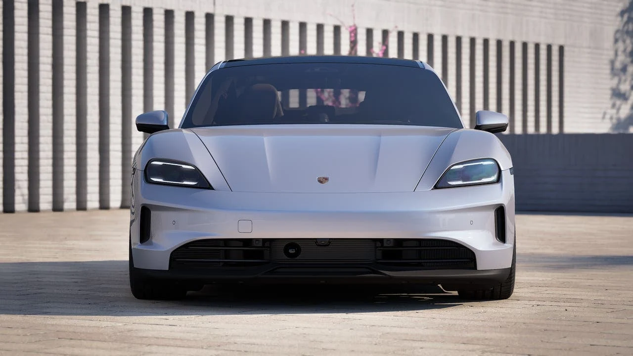 2027 Porsche Taycan 4 Sedan (2025 Update), 8/14