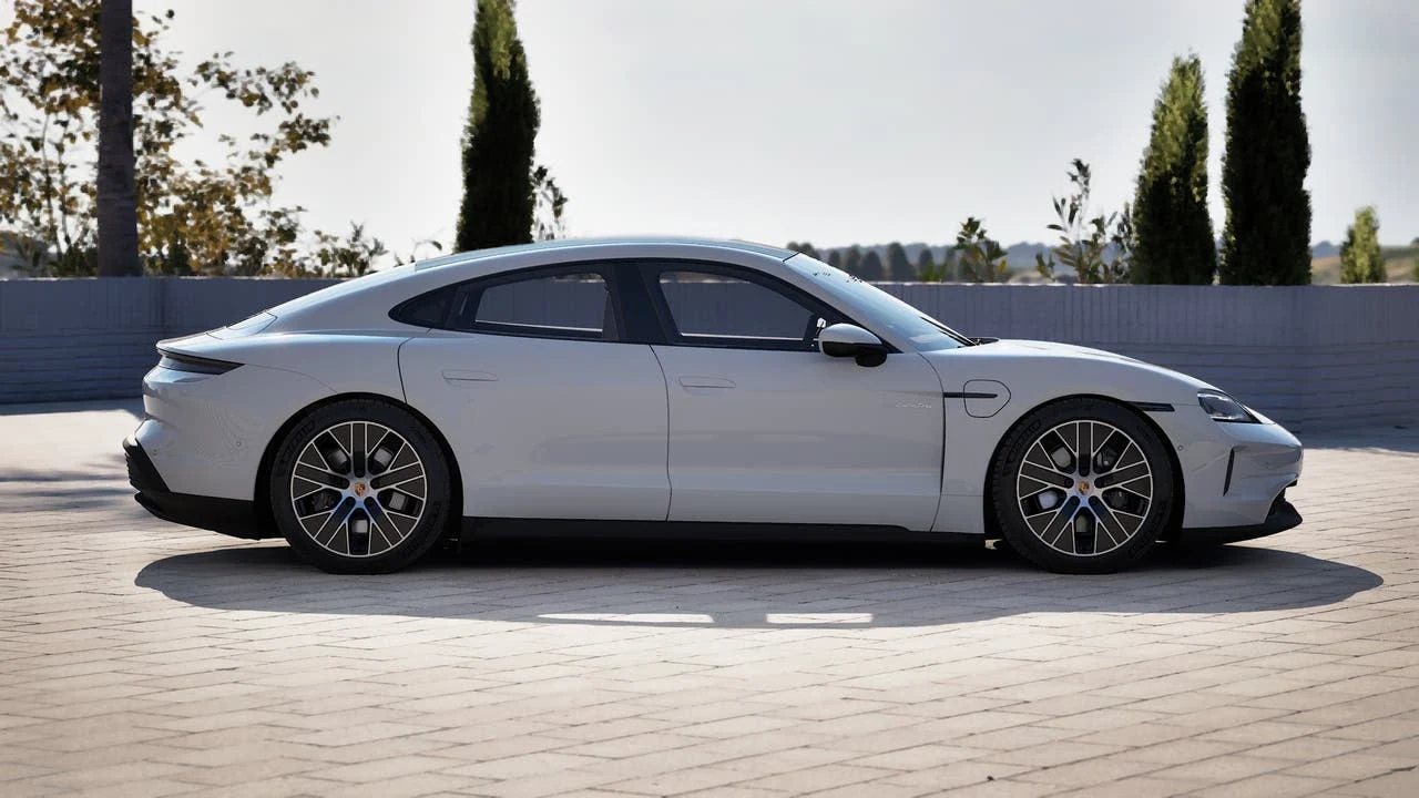 2026 Porsche Taycan Sedan (2025 Update), 6/14