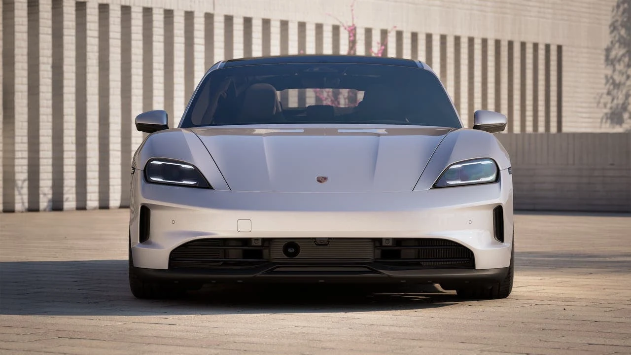 2026 Porsche Taycan 4 Sedan (2025 Update), 8/14
