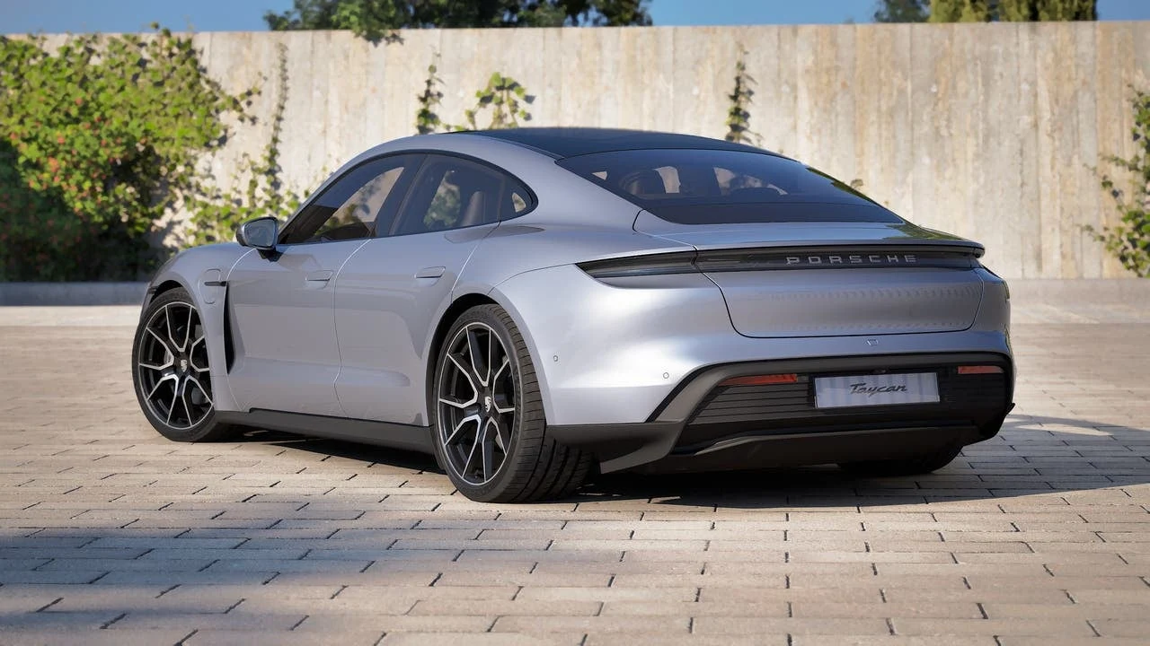 2026 Porsche Taycan 4 Sedan (2025 Update), 3/14
