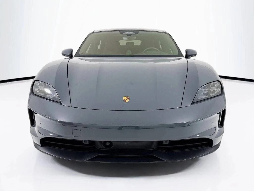 2026 Porsche Taycan 4 Sedan (2025 Update), 6/30