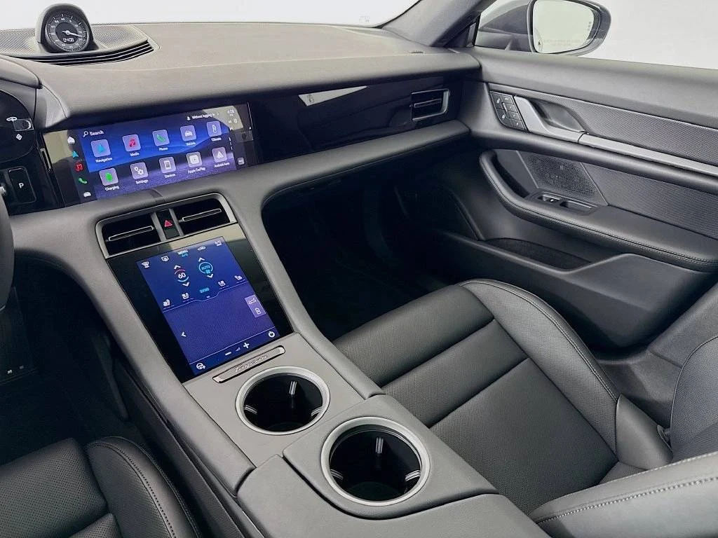 2026 Porsche Taycan 4 Sedan (2025 Update), 26/30