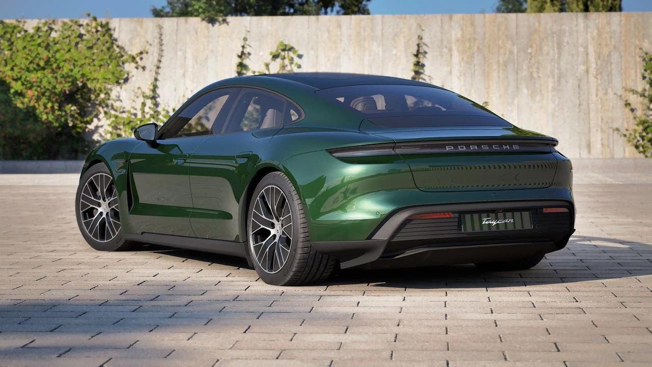 2026 Porsche Taycan 4 Sedan (2025 Update), 3/14