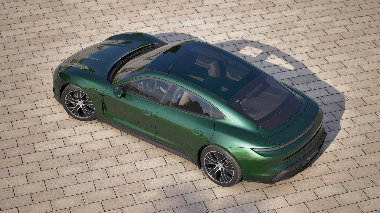 2026 Porsche Taycan 4 Sedan (2025 Update), 4/14