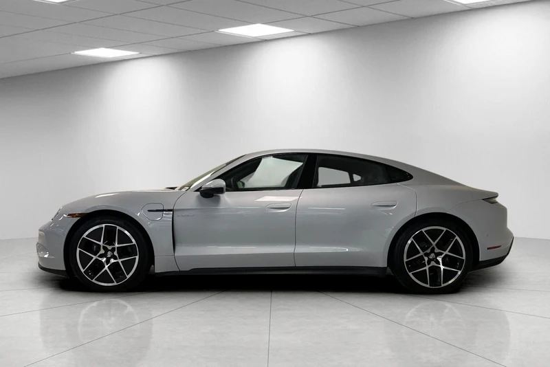 2025 Porsche Taycan Sedan (2025 Update), 2/28