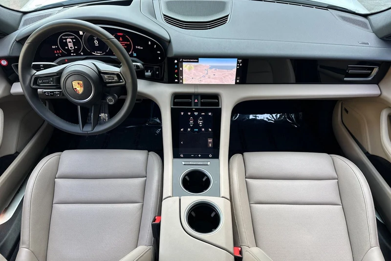 2025 Porsche Taycan Sedan (2025 Update), 6/28