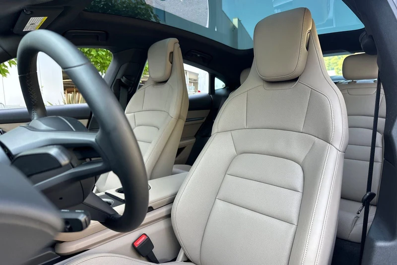 2025 Porsche Taycan Sedan (2025 Update), 5/28