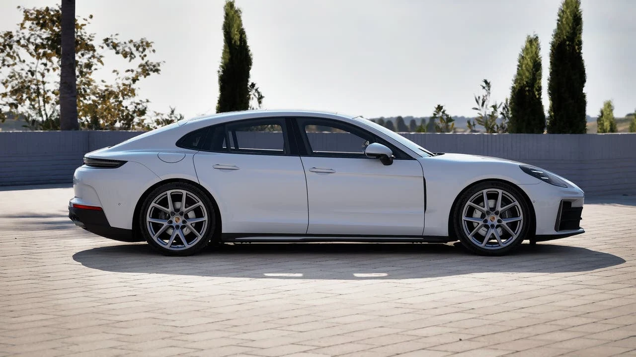 2027 Porsche Panamera 4 (976), 6/14