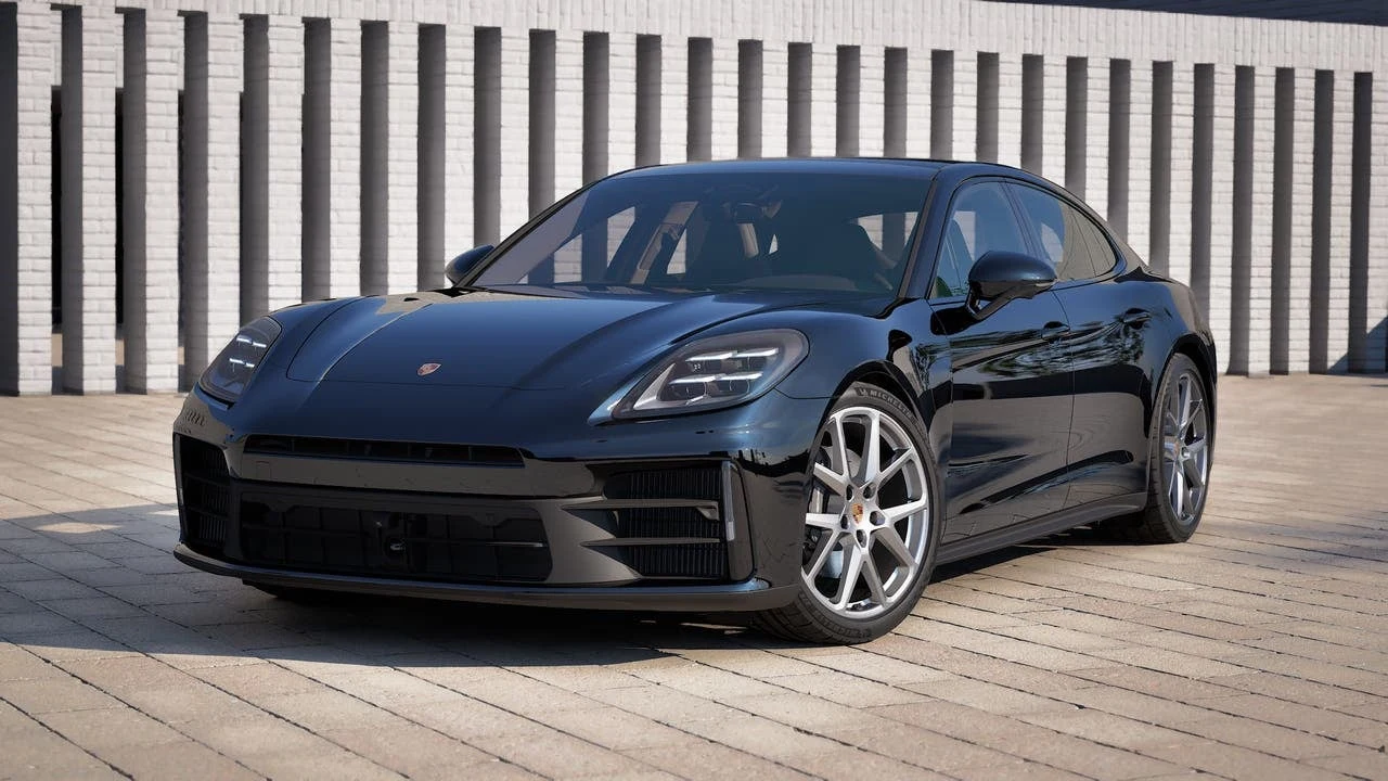 Porsche Panamera 4 (976) | Indigo Auto Group