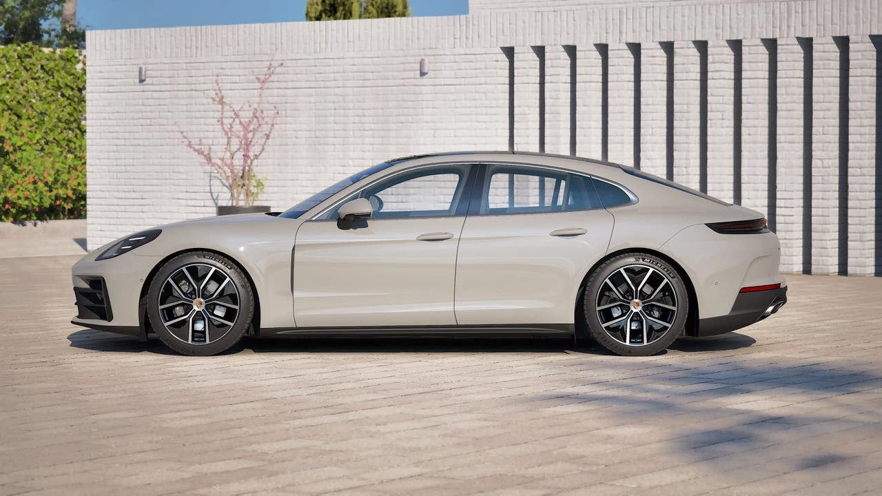 2027 Porsche Panamera 4 (976), 2/14