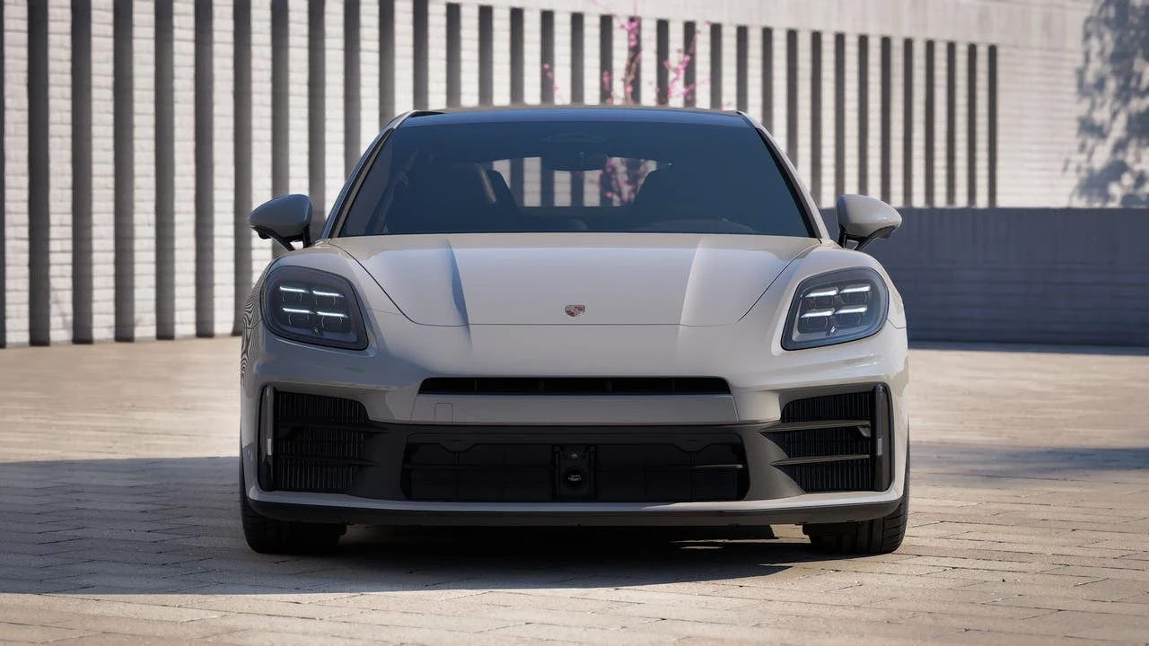 2027 Porsche Panamera 4 (976), 8/14