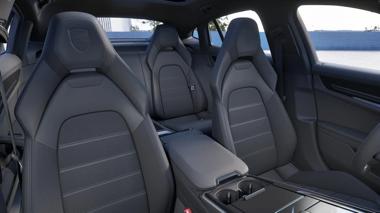 2027 Porsche Panamera 4 (976), 12/14
