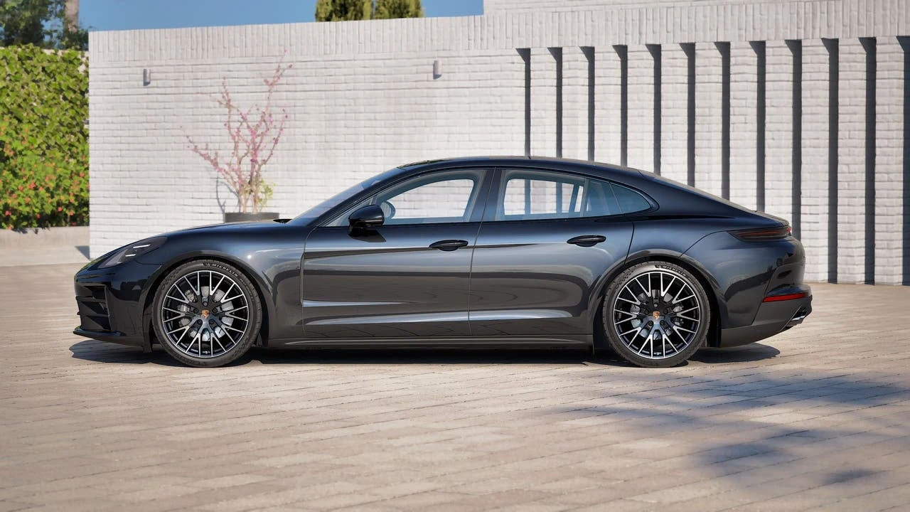 2027 Porsche Panamera 4 (976), 2/14
