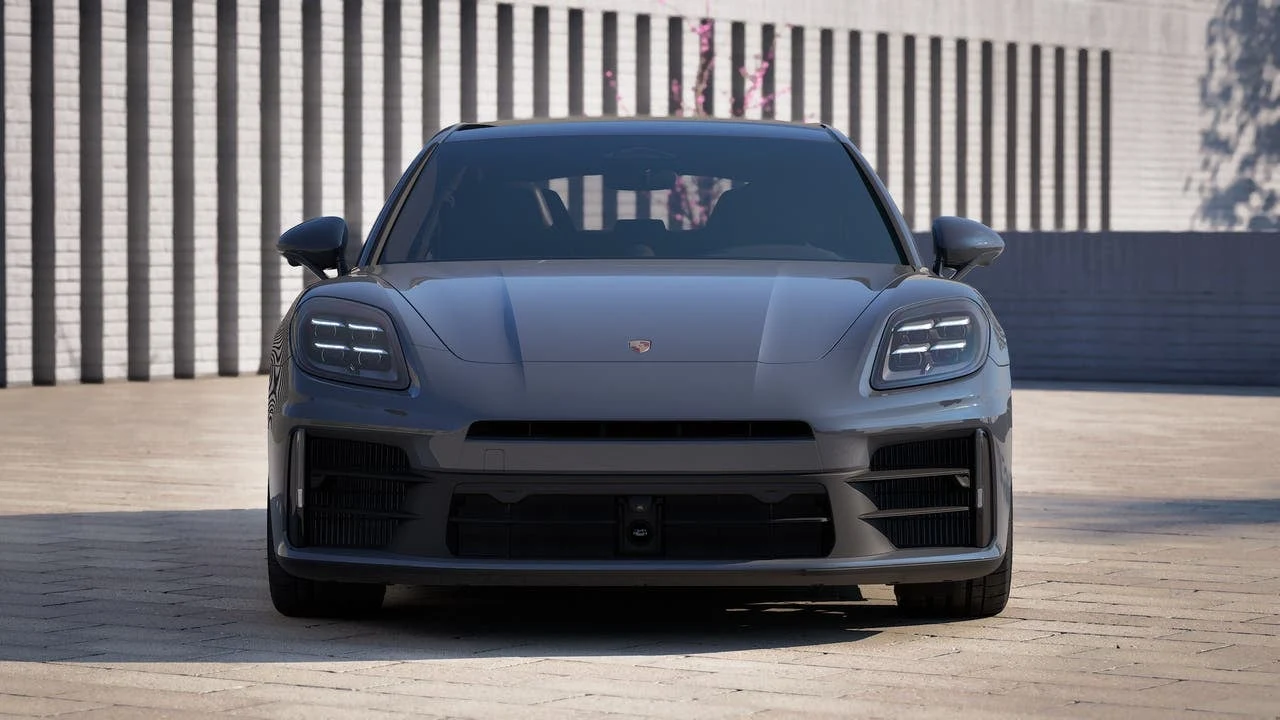 2026 Porsche Panamera 4 (976), 8/14