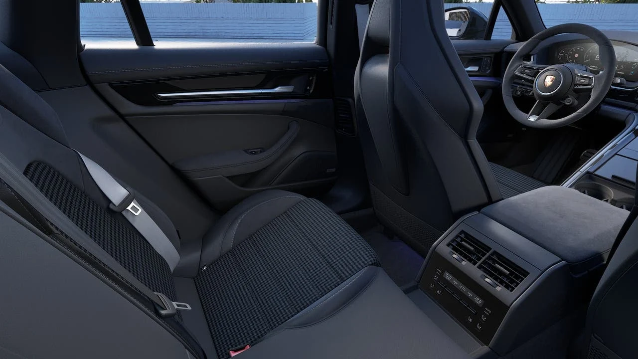 2026 Porsche Panamera 4 (976), 14/14