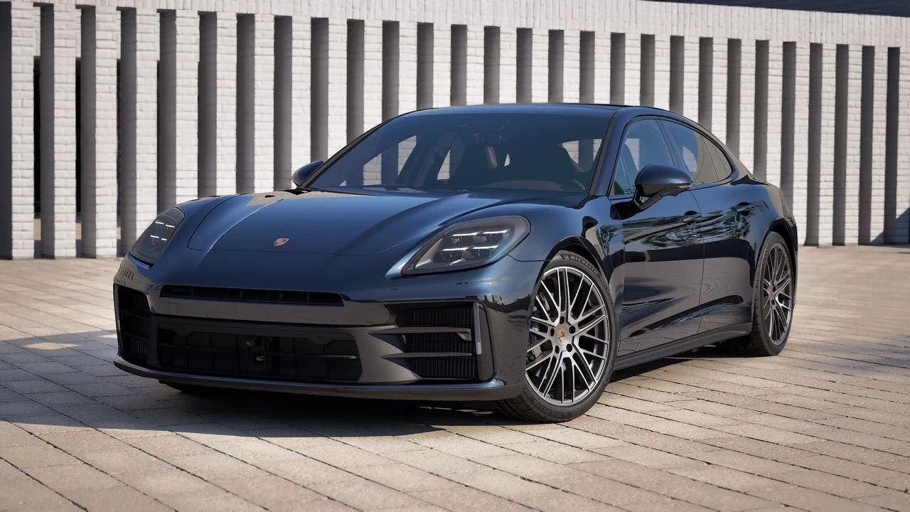 Porsche Panamera (976) | Indigo Auto Group