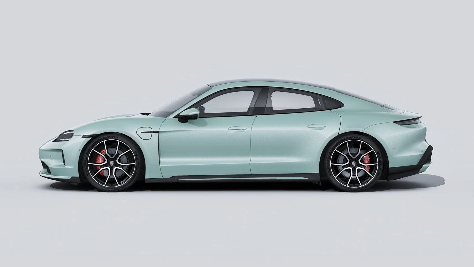 2025 Porsche Taycan 4S (2025 Update), 3/6